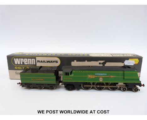 Wrenn 00 gauge Southern Rail 4-6-0 Golden Arrow 'Fighter Pilot' locomotive and tender W2265/A, in original box 