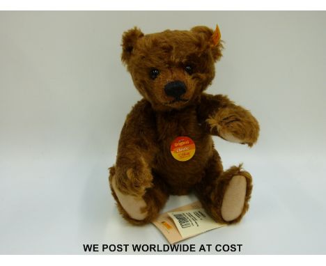 Steiff Original Classic Teddy Bear 30, 004803, with russet brown mohair, button to ear and tags, 30cm tall, in original snap 