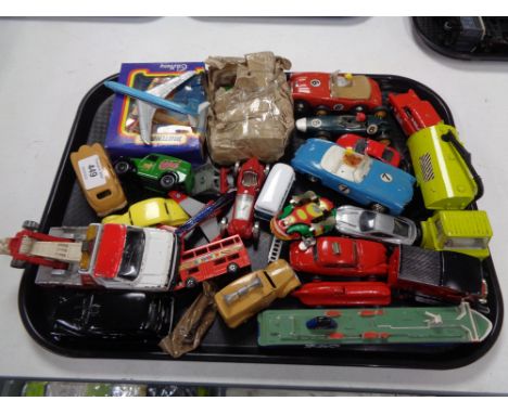 A tray of die cast model vehicles, DInky toys, vanguards, DInky Johnson road sweeper etc 