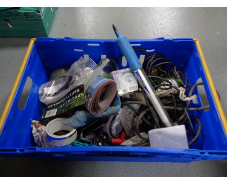 A crate of wander-lamp, builder's items etc 