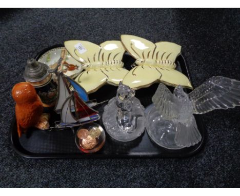 A tray of Royal Doulton dish, owl ornament, ceramic butterflies, crystal ornament etc 