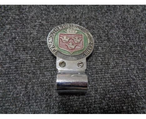 A vintage motor car badge - Tynemouth district motor club 