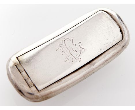 A George V curved oblong silver snuff box, the lid with integral hinge, 69mm l, Birmingham 1931, 1oz 2dwts  Light wear, minor