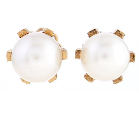 A pair of cultured pearl ear studs, each with 8mm cultured pearl mounted in gold with threaded butterfly, marked 750, 4.2g  G