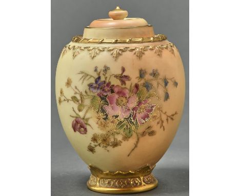 A Royal Worcester Rose Jar and inner cover, 1913,&nbsp; printed and painted with flowers on a shaded apricot ground,&nbsp; 17