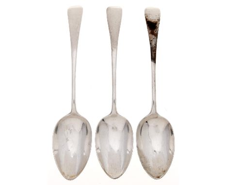 A set of three Edwardian silver tablespoons, Old English pattern, by Charles Boyton, London 1902, 7ozs 16dwts  Light wear