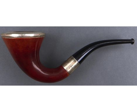 Smoking. A silver mounted calabash pipe, with vulcanite mouthpiece, 17.5cm l, mounts Birmingham 1911, chamois lined morocco c