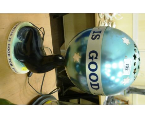 GUINNESS SEAL WITH BALL LAMP H: 14.75"