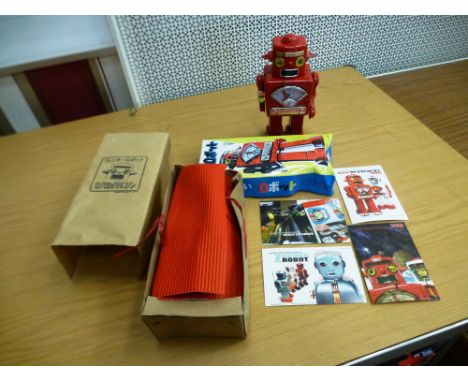 BOXED WINKY ROBOT RED EDITION 65/100 BY PLANET ROBOT 2005