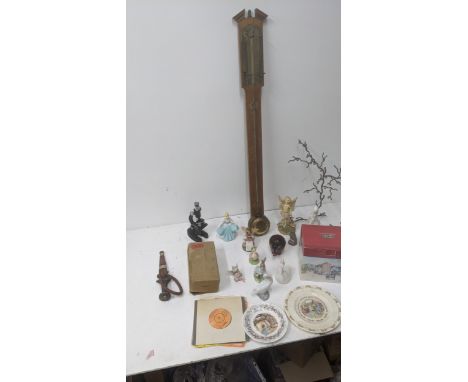 A mixed lot to include a reproduction barometer, a Lladro Goose, a Wedgwood glass paperweight fashioned as an elephant, two R