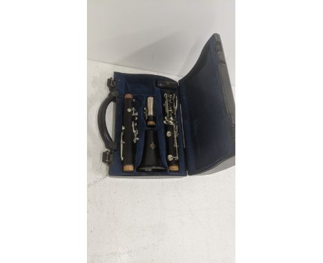 A Buffet A Paris Crampon & Co Clarinet in a caseLocation:If there is no condition report, please request