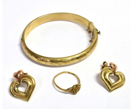 ASSORTED 9CT GOLD JEWELLERY A hinged bangle with engraved front and plain back, hallmarked 375 Birmingham 1992.  A pair of he