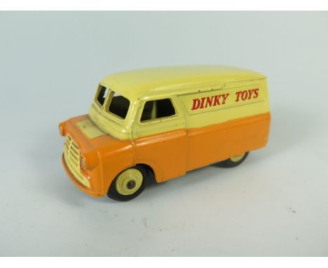 Dinky 482 Bedford Van 'Dinky Toys', light faults