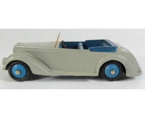 Dinky 38e Armstrong Siddeley Coupe 47-50 in light grey with blue seats and blue hubs _ Playworn
