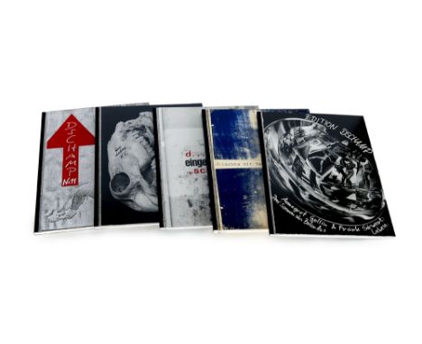 Sammlung Künstlerbücher - Edition Dschamp - - Sammlung von 12 Künstlerbücher der Edition Dschamp der Galerie auf Zeit. Mit za