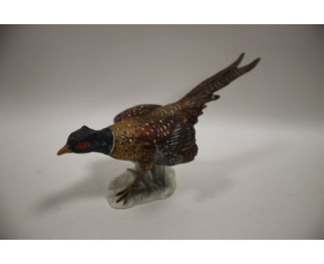 A 1970'S GOEBEL FIGURE OF A PHEASANT A/F