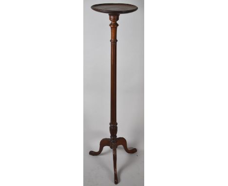 A Mahogany Torchere Stand on Tripod Base with Turned Reeded Support and Circular Top, 124cm high 
