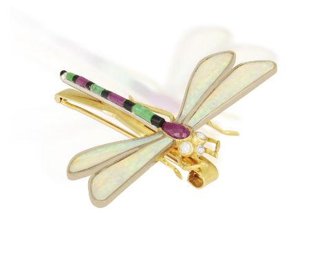A GEM-SET AND DIAMOND DRAGONFLY BROOCH, the thorax set with a faceted pear-shaped ruby, segmented abdomen with baton shaped e