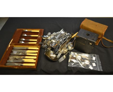 A pair of 9ct gold mounted spectacles; Zilduro EPNS fish knives and forks; EP ladle; box brownie camera; an Edward VII vesta 
