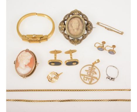 A collection of jewellery, a modern oval carved shell cameo brooch in a 9 carat yellow gold mount, 40mm x 35mm, a Turler gold