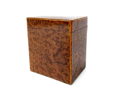 EARLY 20TH CENTURY BURR WALNUT TEA CADDY, outlined with boxwood stringing, the hinged cover opening to reveal a zinc lined in