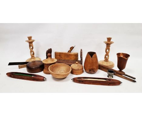 Collection of treen,&nbsp;two Pilkingtons Limited 'Hayward' compressed weave loom boat shuttles&nbsp;and other tools includin