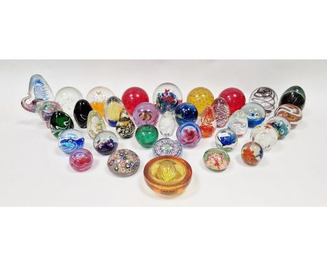 Quantity of glass paperweights&nbsp;to include Caithness 'Merry-Go-Round', an Avondale glass paperweight in the form of an el