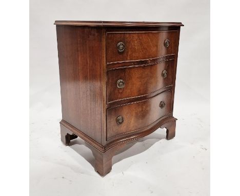 Reprodux chest of three short drawers, on bracket feet,&nbsp; 67 h x 53cm wide&nbsp;