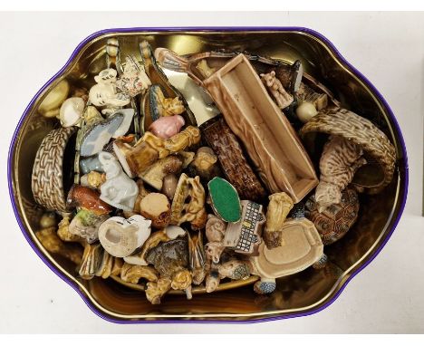 Large quantity of Wade whimsies&nbsp;to include tortoise pin boxes, cat in a basket, Viking ship, animals of all descriptions