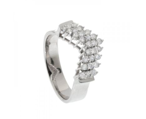 Ring in 18kts. white gold. Model semilanzadera spearhead with three lines of 27 diamonds, brilliant cut, H color, SI1 purity 