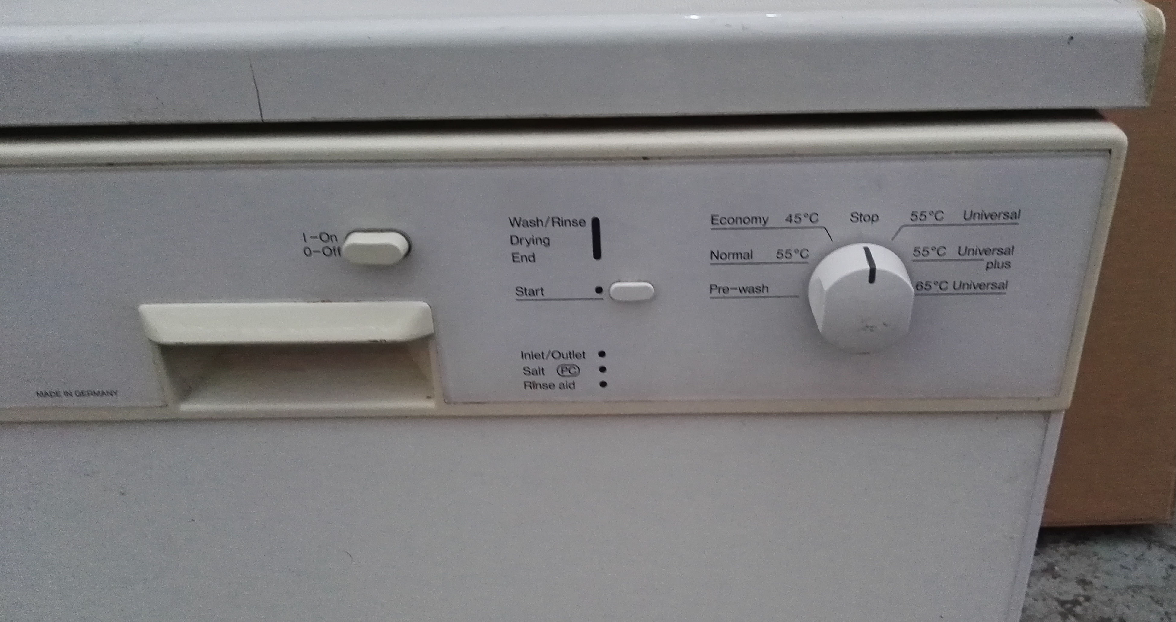 Miele G640 HG01 Premier Dishwasher in Good Working Condition No VAT