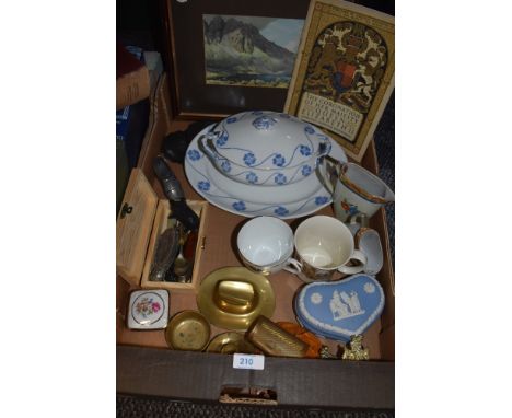 An assortment of vintage items including coin purse, pen knives, commemorative ware and more.