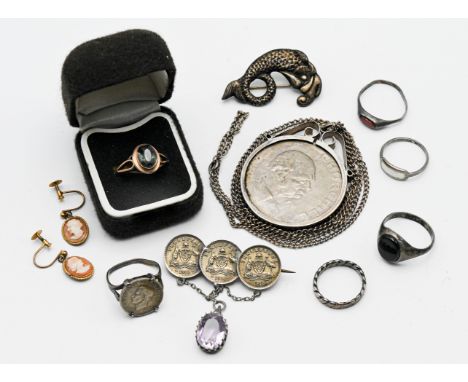 Churchill mounted coin pendant, coin brooch, sundry pieces including dress ring and pair of cameo 9ct gold earrings