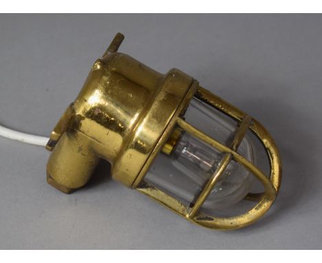 A Brass Wall Mounting Bulk Head Light, 13cm 