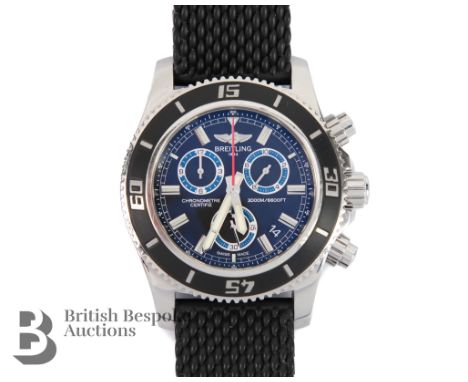 2018 Breitling SuperOcean M2000/ 151112 chronograph divers watch. The watch having a black bezel and face with bright blue su
