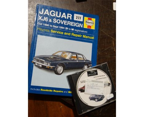 A Jaguar Xj6 & Sovereign Collectors Lot To Include A Haynes Service & Repair Manual & Service & Repair CD Rom