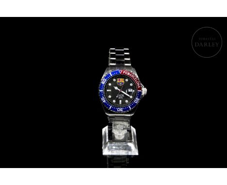Radiant F.c. Barcelona watch. Steel watch with quartz movement. Black dial with club crest, has calendar with magnifying glas