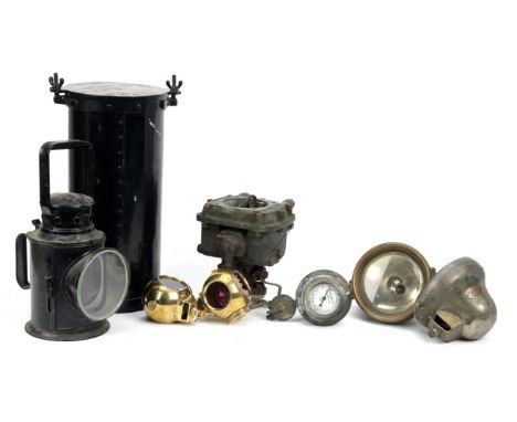 Assorted Automobilia,comprising a WD acetylene generator by Leading Light Syndicate of Hull; an oil illuminated handlamp by B