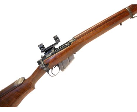 Long Branch Lee Enfield No.4 MkI* .303 bolt action rifle, serial number 28L2557, 24.5inch barrel, the receiver dated 1943 and