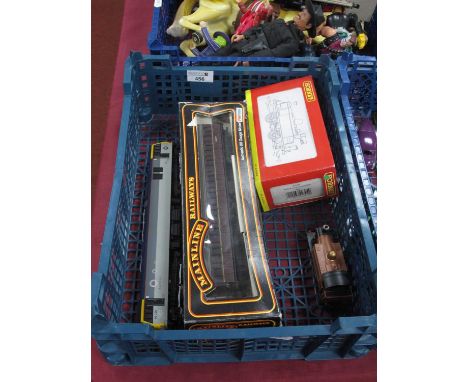 A Hornby 'OO' Gauge/4mm Ref No R2004 Unboxed Class 92 Electric Co-Co Locomotive "Britten" R/No 92026; plus a boxed Hornby Ref
