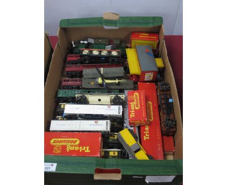 A Triang Ref R253 Boxed 0-4-0 "Doock Shunter" R/No 3, plus a quantity of Triang mainly unboxed rolling stock consisting of fi