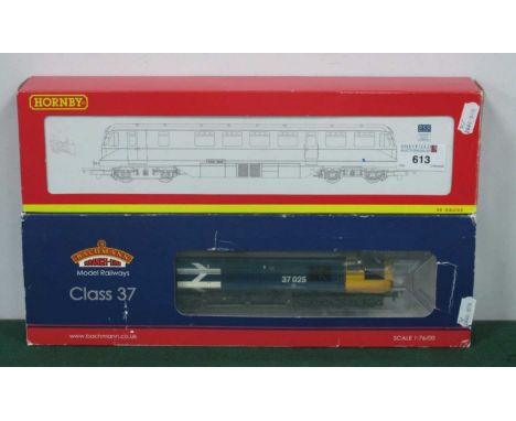 Two "OO" Gauge/4mm Boxed Diesel Locomotives, requiring T.L.C possibly repair, consisting of a Hornby R2869 BR Diesel Railcar 