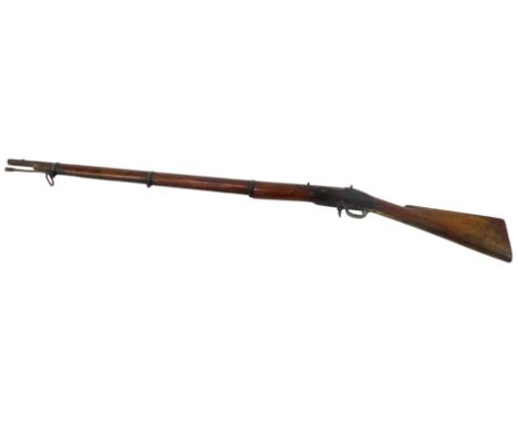 A mid 19thC percussion hammer military rifle, numbered to barrel 218592, with ramrod, 138cm long. 