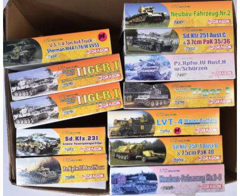 Model Kits - a collection of boxed Dragon 1:72 scale model kits, to include 7389 LVT-4 Water Buffalo, 7437 Neubau-Fahrzeug Nr