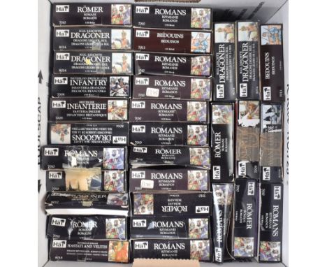 Model Kits - a large collection of boxed Hä 1:72 scale military model kits, to include 7010 Romans, 7013 Bedouins, 8018 Repub