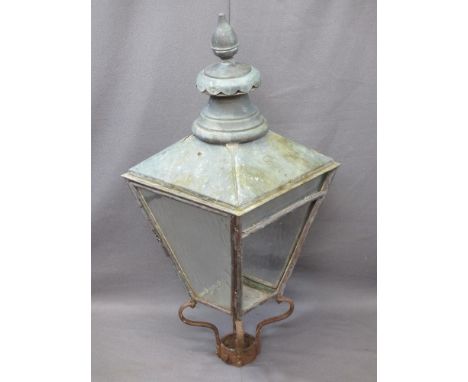 VINTAGE COPPER &amp; IRON LANTERN STYLE LAMP, 104cms H including the iron lamp post type mount, 43 x 43cms top (door hinge go