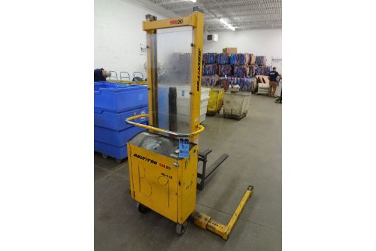 2 000 Lb Multi Ton Sm Electric Walkbehind Stacker S N 62 Lift Height 12 Volt