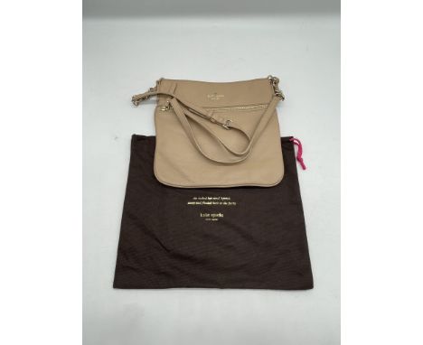 Kate Spade Crossbody Tan Leather Purse. 
No further descriptions, photographs, or condition reports are available for this it