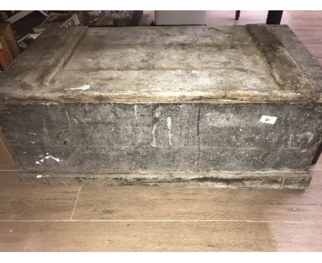 OLD TOOL BOX WITH CONTENTS OF TOOLS