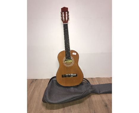 KIDS ACOUSTIC GUITAR AND BAG